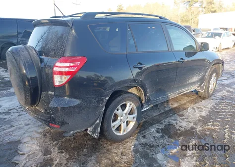 2012 Toyota Rav4 Base V6 z USA, uszkodzony, nr VIN JTMBK4DV5C5108671